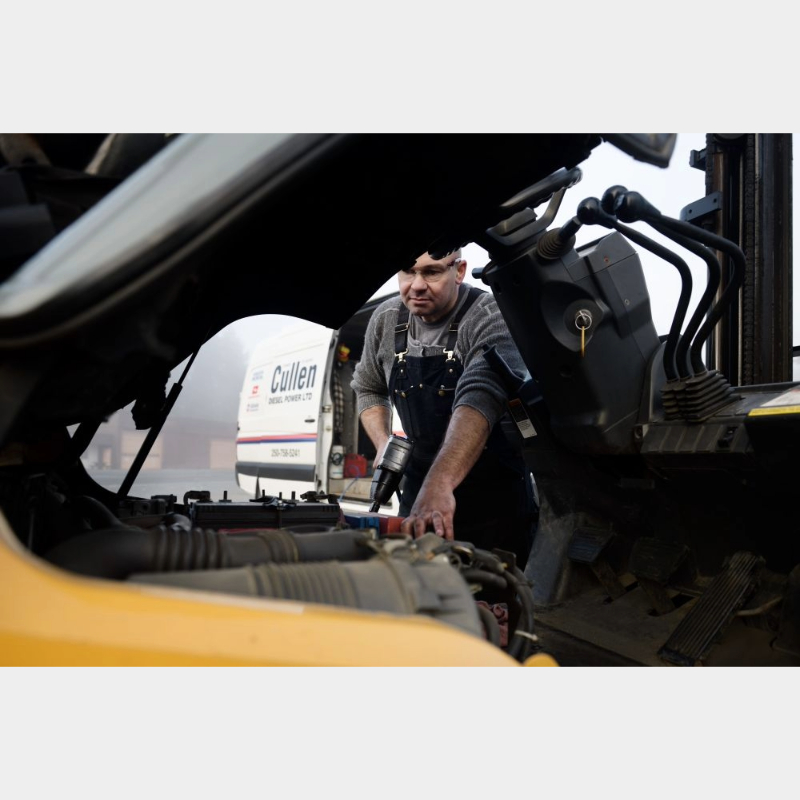 UNDERHOOD™ 40 Air Compressors – Van Series - Mech-Elec Automation